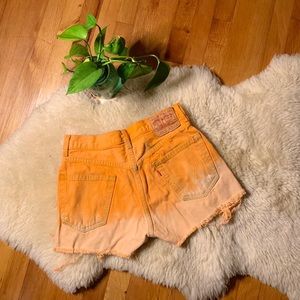 Urban Renewal x Levi’s dip dyed, orange and white vintage cut off shorts!